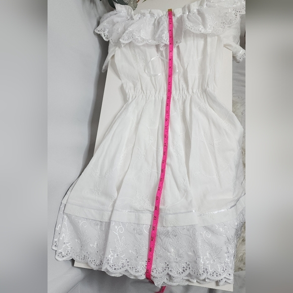 ‼️NEW IN‼️Elegant White Dress Size S - Picture 4 of 6